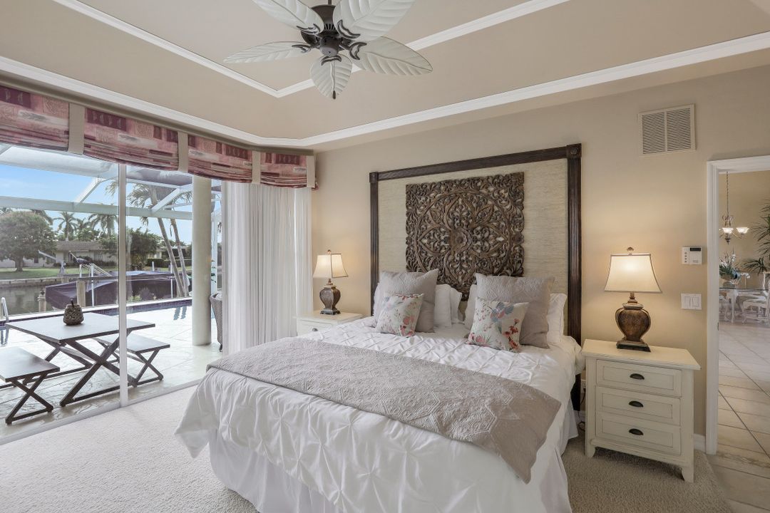 1786 Hummingbird Ct, Marco Island, FL 34145