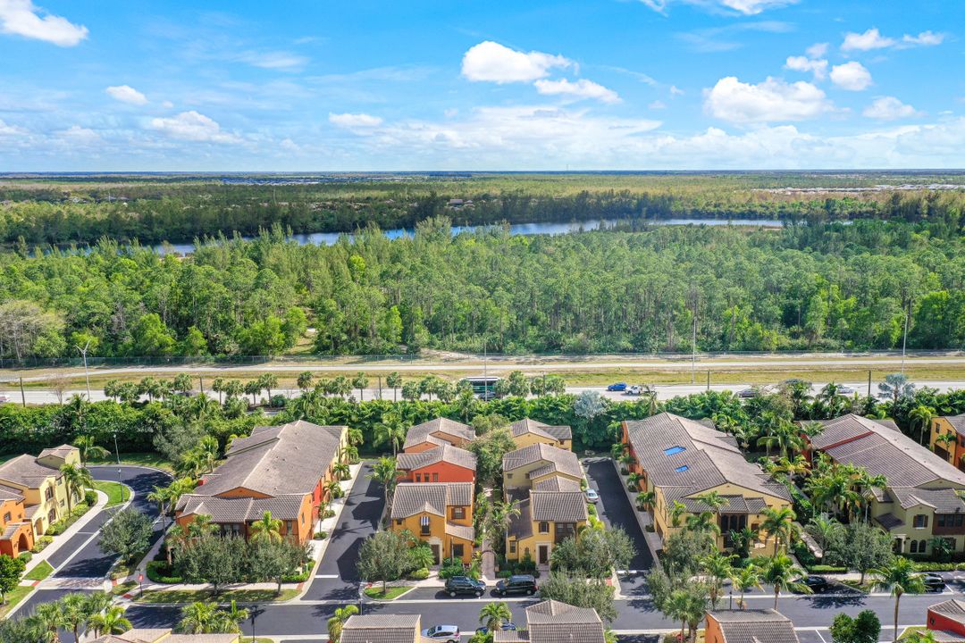 9128 Delano St #89-2, Naples, FL 34113