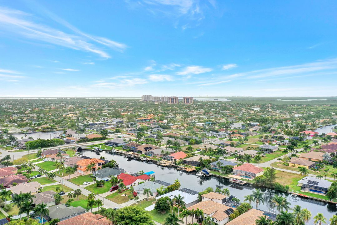 2130 SW 51st St, Cape Coral, FL 33914