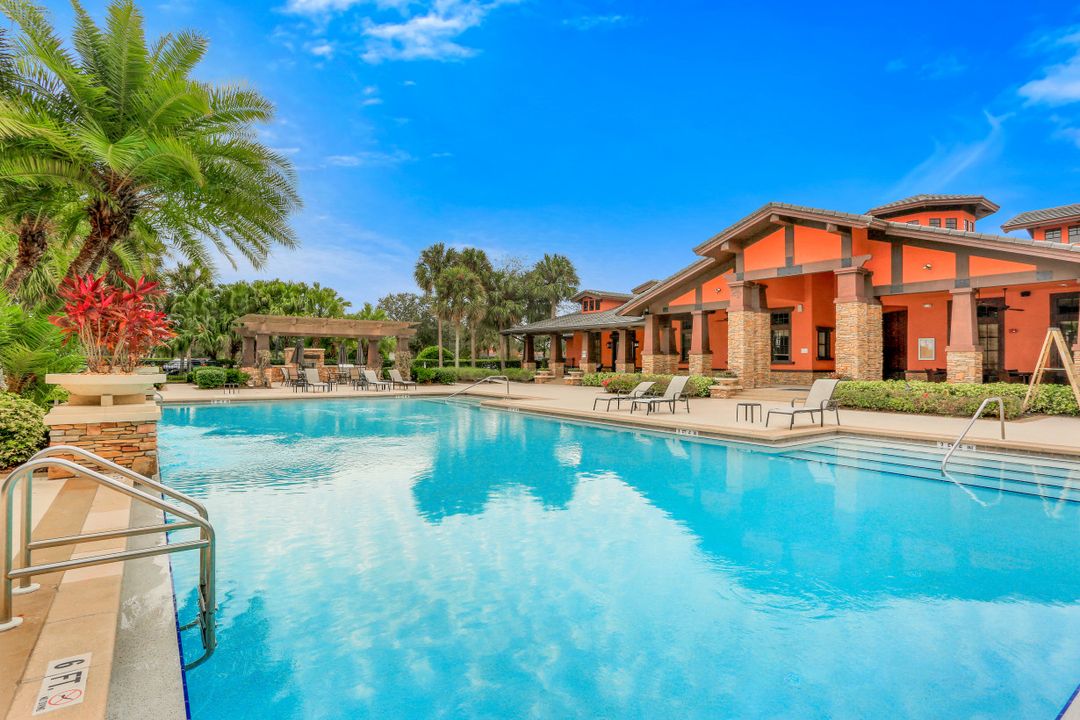 12713 Astor Pl, Fort Myers, FL 33913