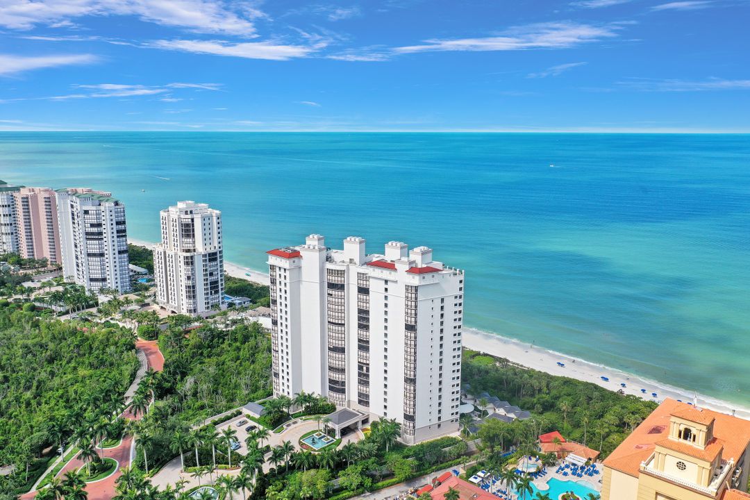 8665 Bay Colony Dr #702, Naples, FL 34108