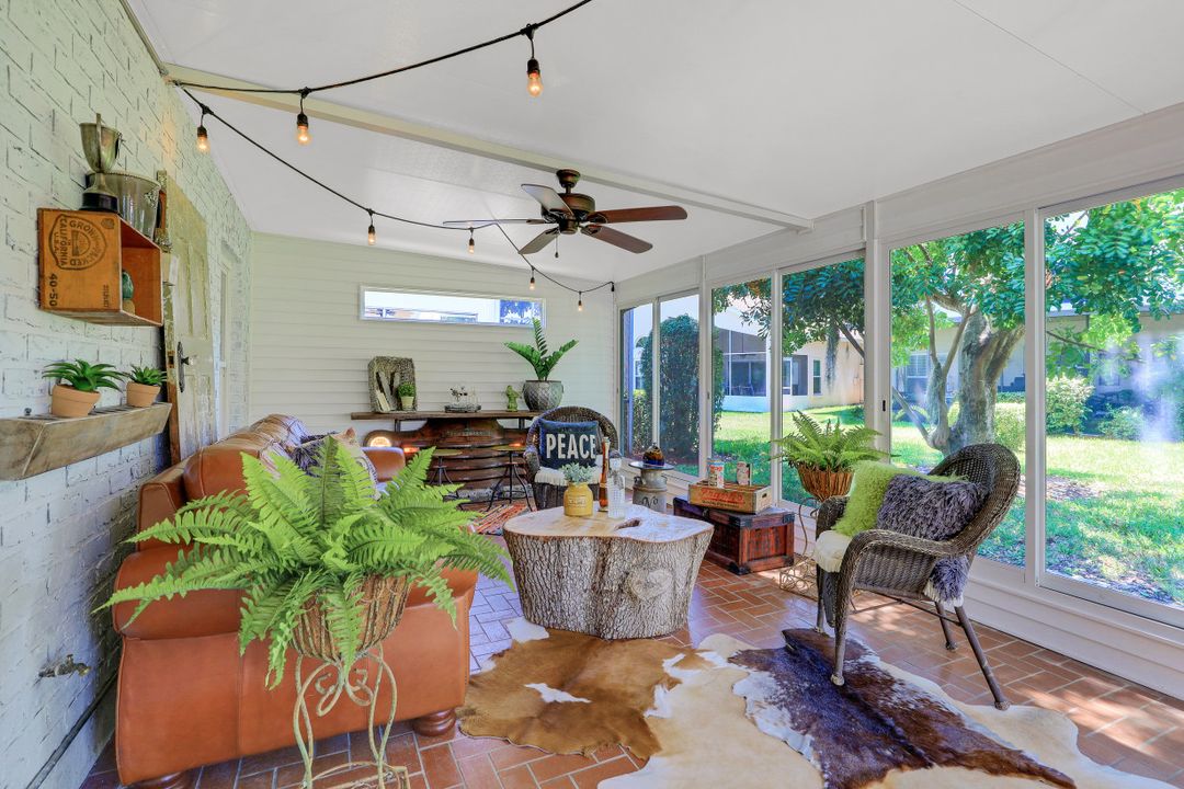 13660 Admiral Ct, Fort Myers, FL 33912