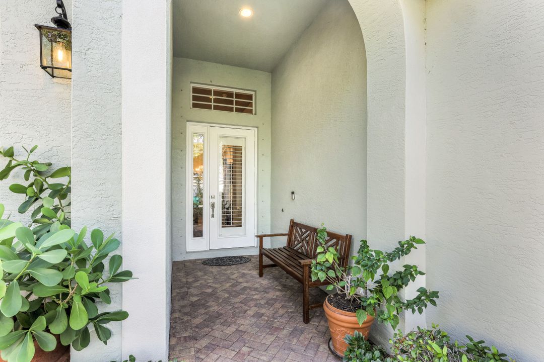 1744 Sanctuary Pointe Ct, Naples, FL 34110