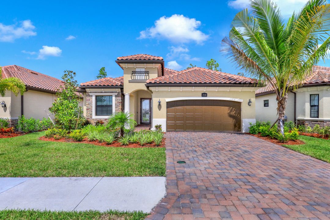 17130 Galway Run, Bonita Springs, FL 34135