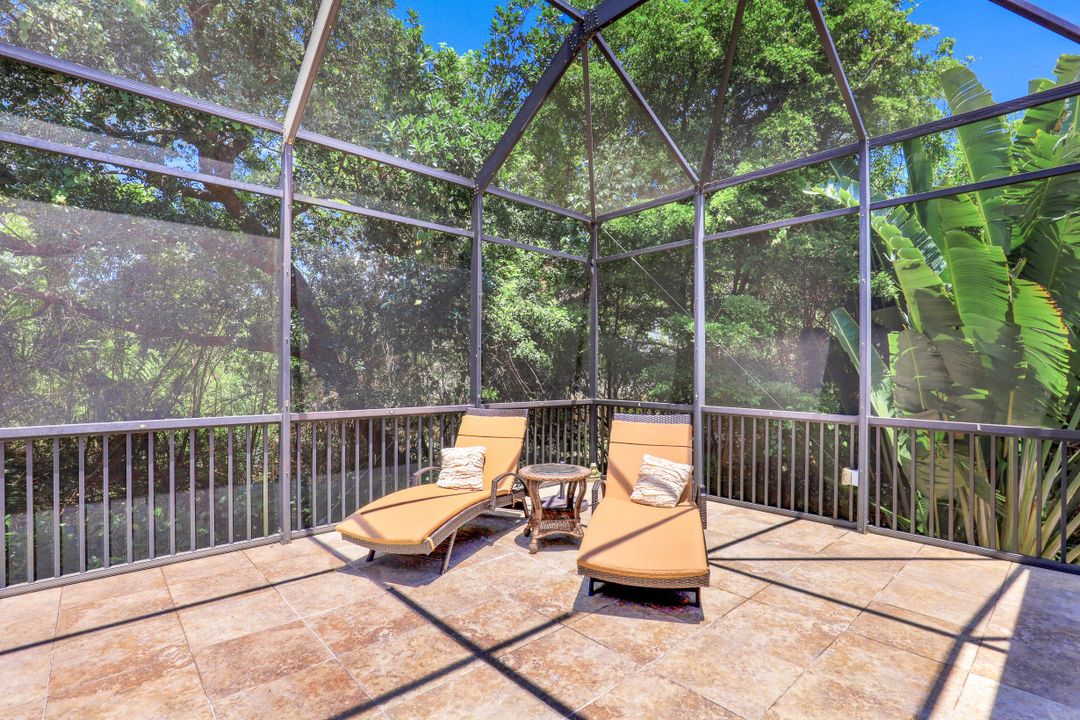 376 Leatherfern Ln, Marco Island, FL 34145