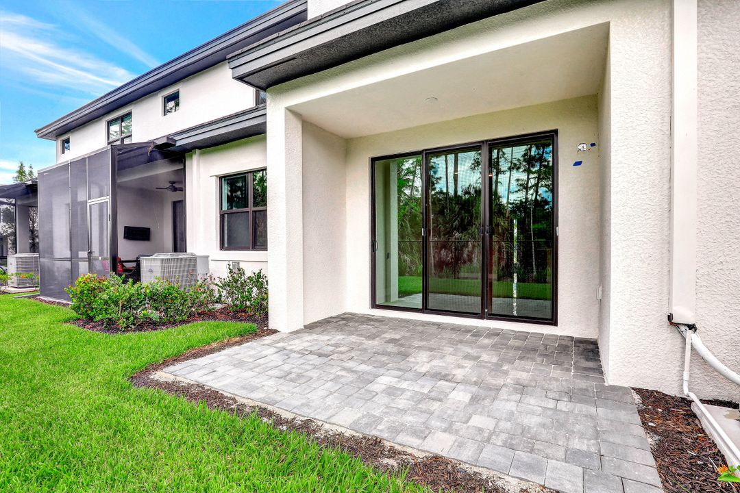 7635 Morgan Way, Naples, FL 34119