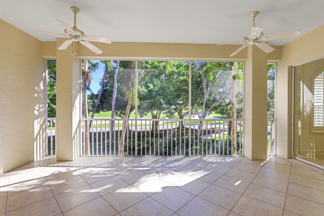 2362 Terra Verde Ln, Naples, FL 34105