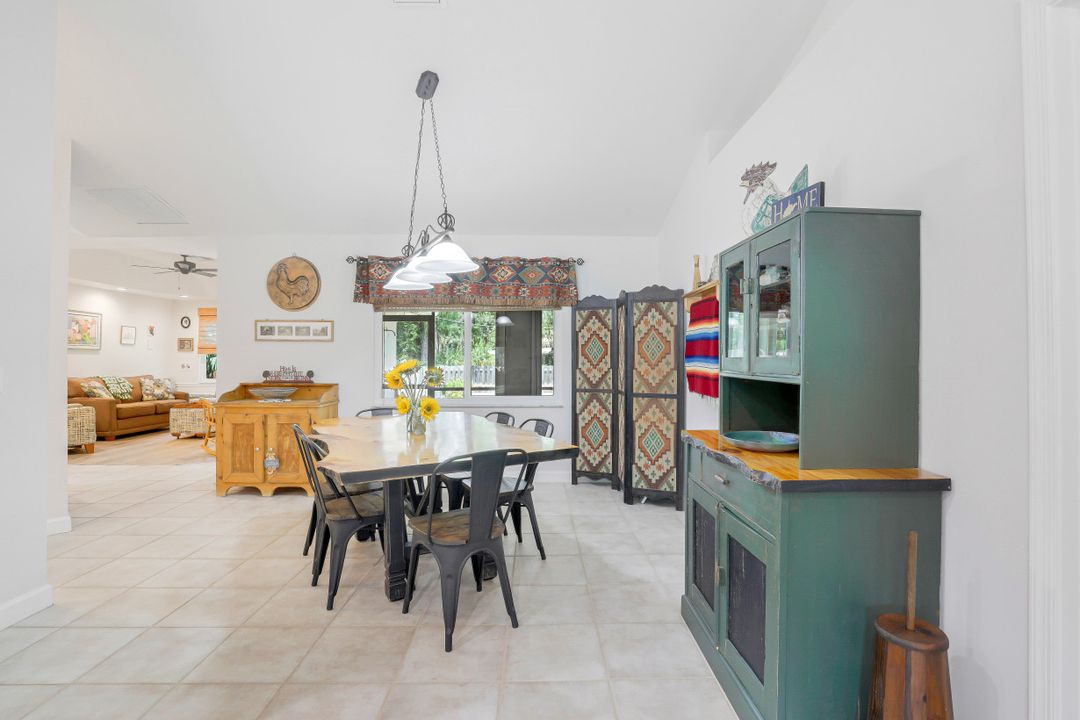 27150 Richview Ct, Bonita Springs, FL 34135