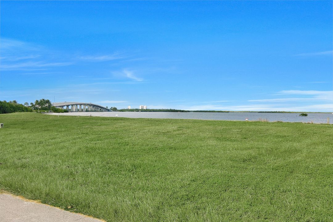 1411 Butterfield Ct, Marco Island, FL 34145