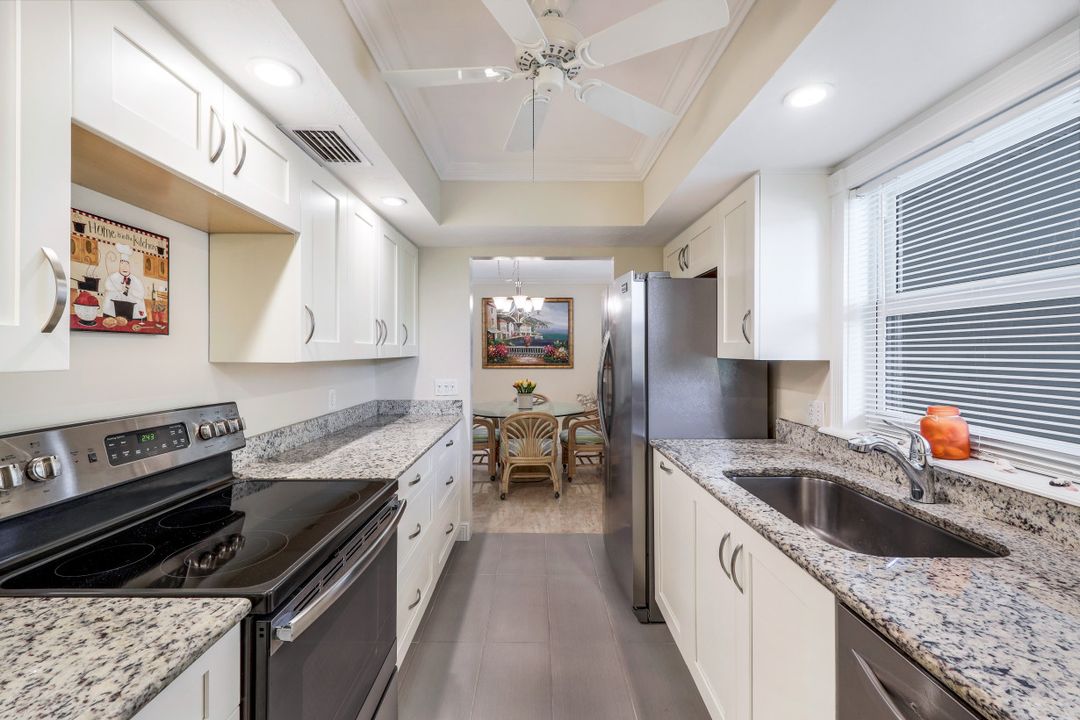 4100 Belair Ln #204, Naples, FL 34103