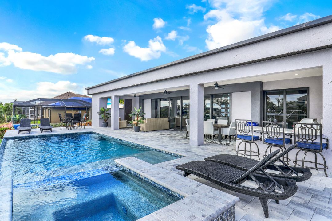 124 SW 38th Terrace, Cape Coral, FL 33914