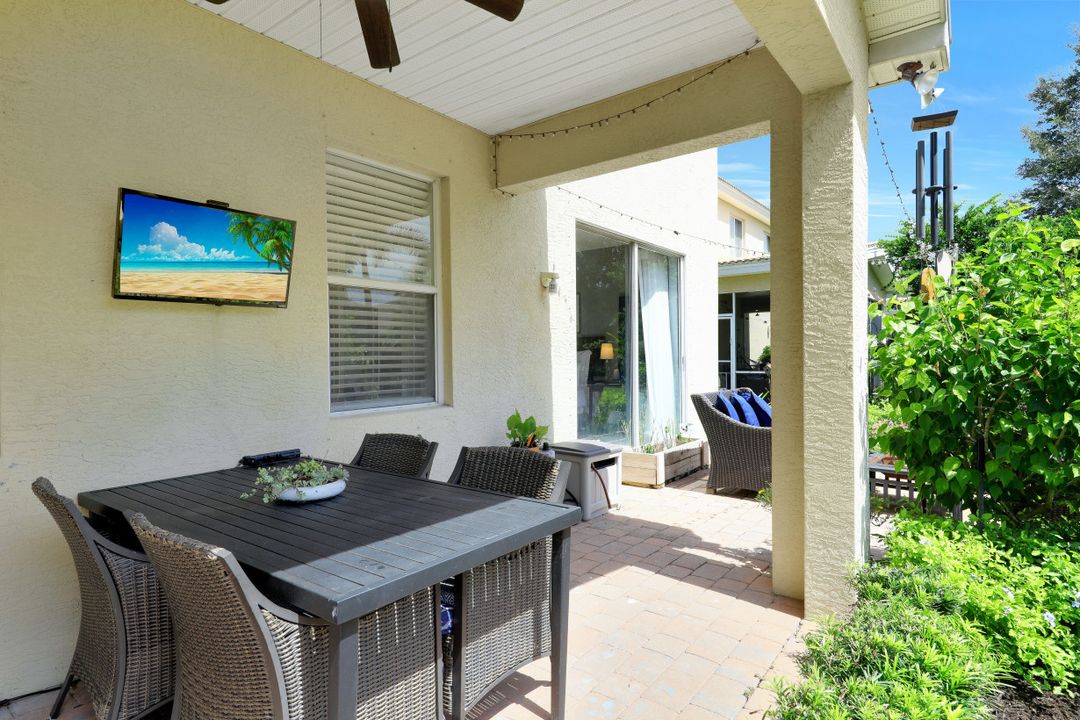 9240 Scarlette Oak Ave, Fort Myers, FL 33967