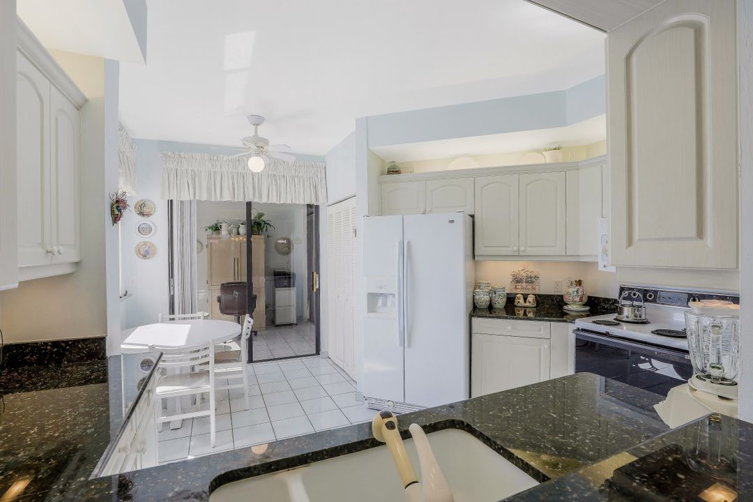 6500 Valen Way #402, Naples, FL 34108