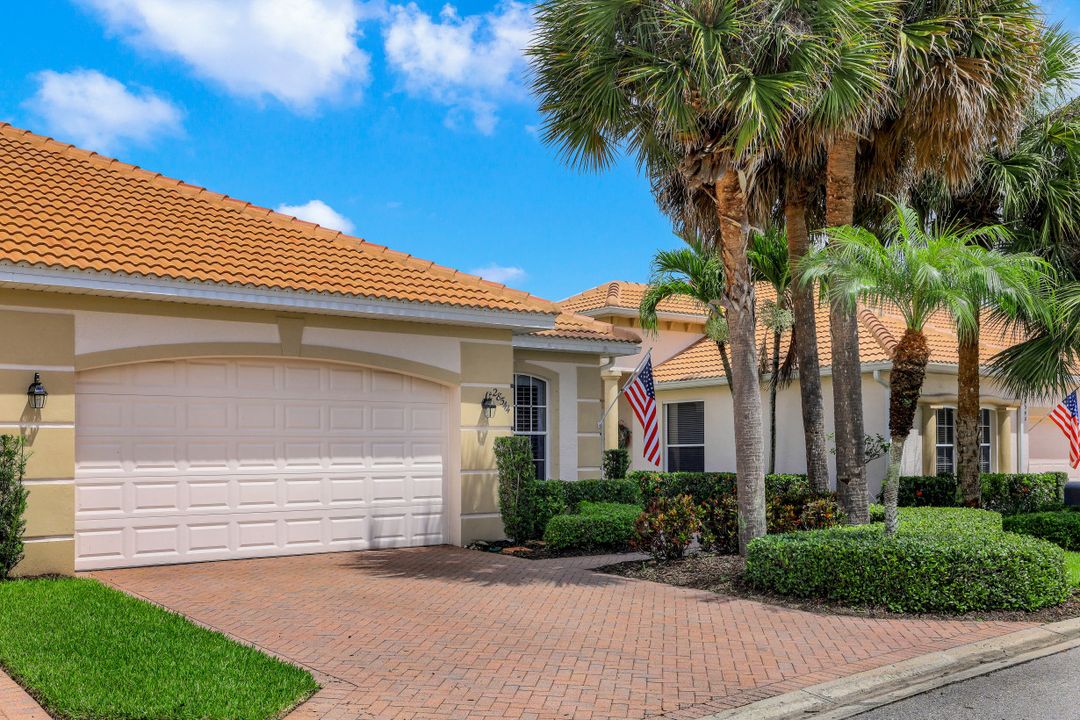 28544 F B Fowler Ct, Bonita Springs, FL 34135