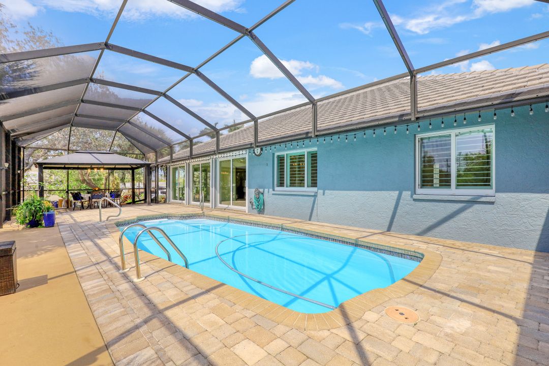 3831 Riviera Cir, Bonita Springs, FL 34134