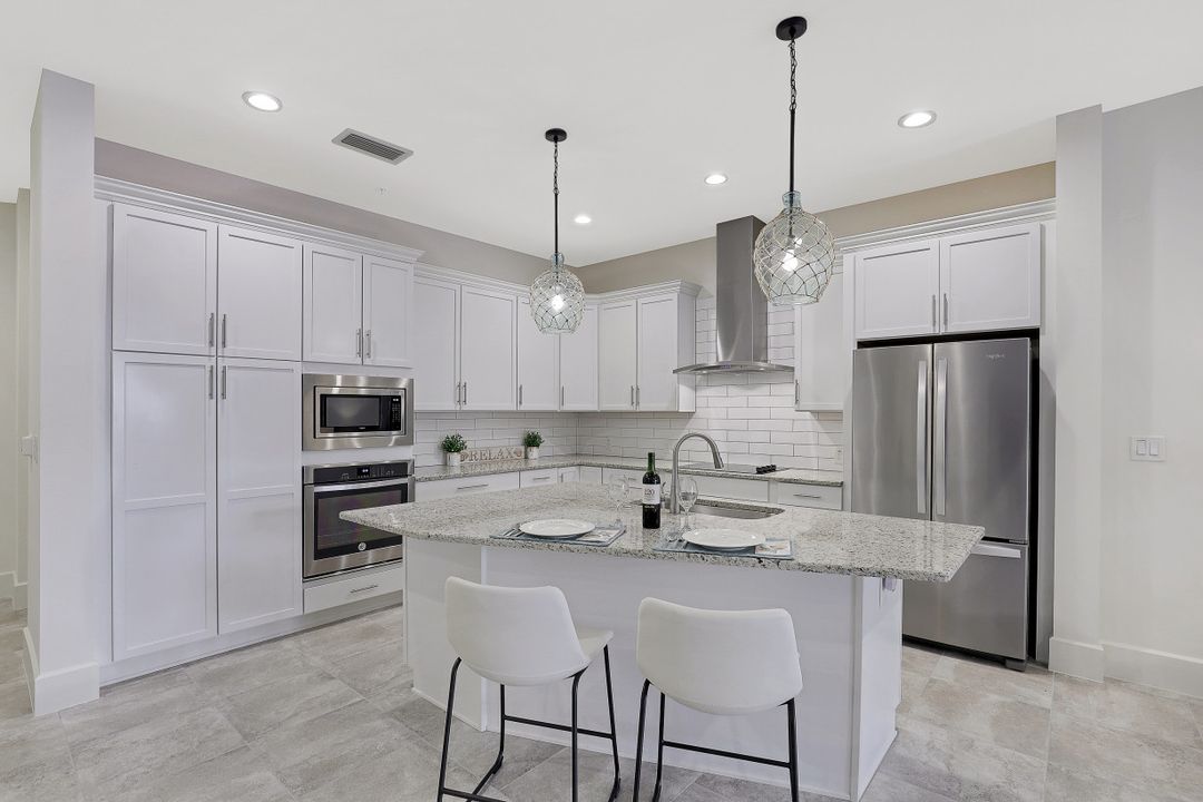 21460 Strada Nuova Circle #B#211, Estero, FL 33928