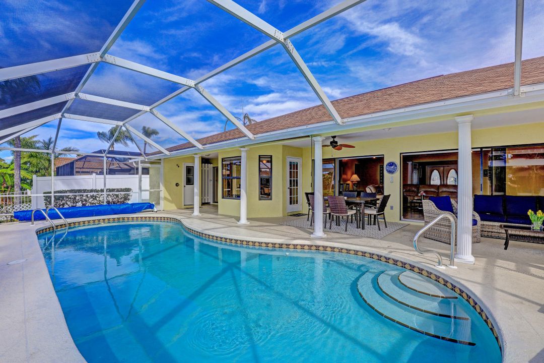 5002 SW 11th Pl, Cape Coral, FL 33914