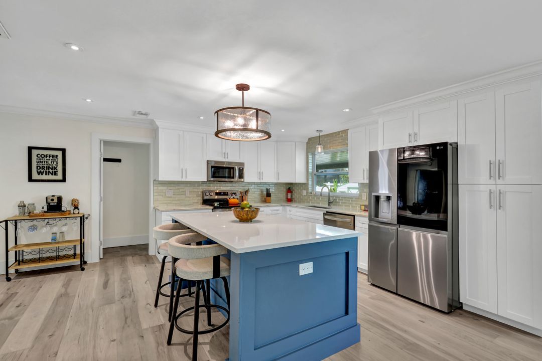 27300 Patrick St, Bonita Springs, FL 34135