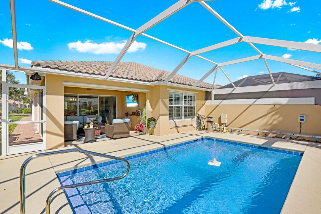 8404 Borboni Ct, Naples, FL 34114