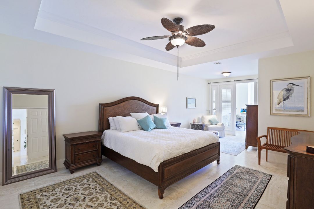 828 Hideaway Cir E #413, Marco Island, FL 34145