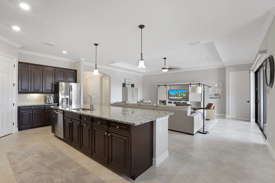 28100 Kerry Ct, Bonita Springs, FL 34135