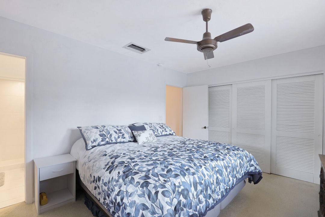 568 Nassau Rd, Marco Island, FL 34145