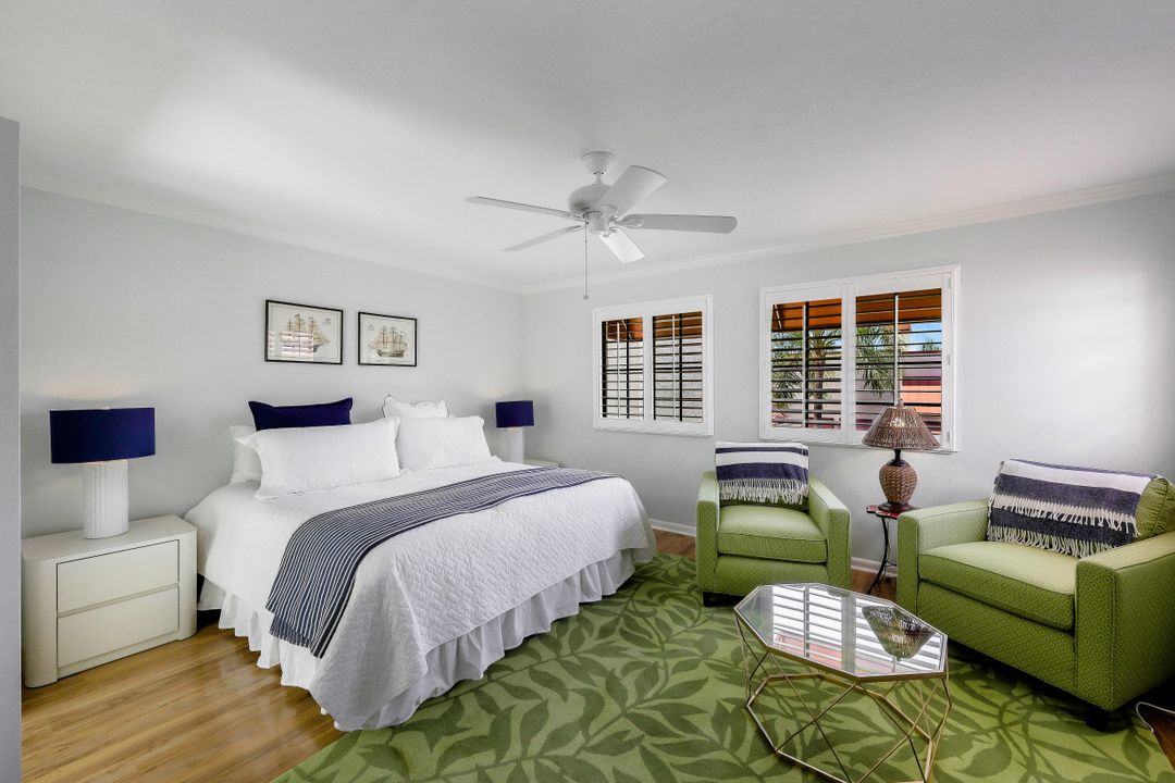 523 Serendipity Dr #523, Naples, FL 34108