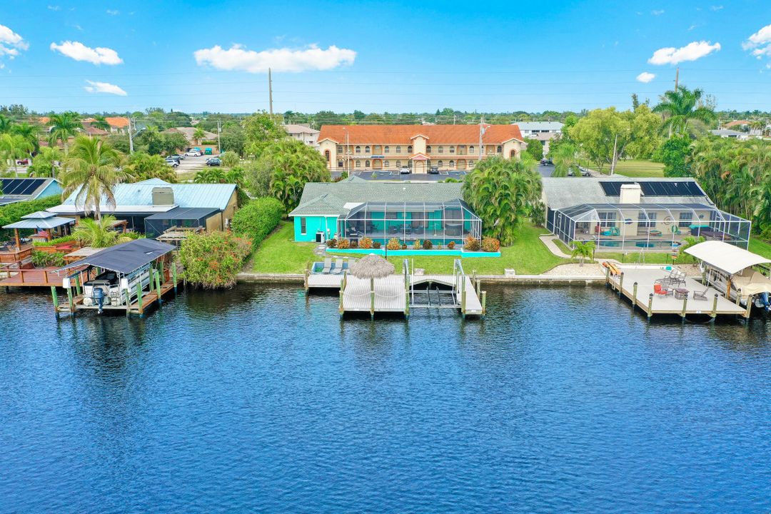 614 Cape Coral Pkwy W, Cape Coral, FL 33914