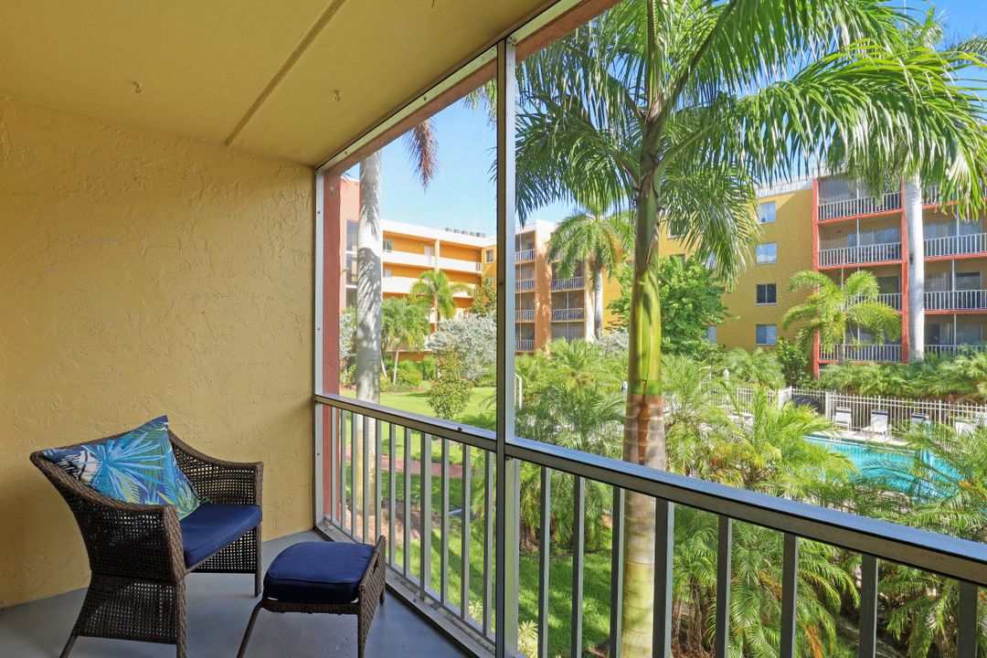 2366 E Mall Dr #205, Fort Myers, FL 33901