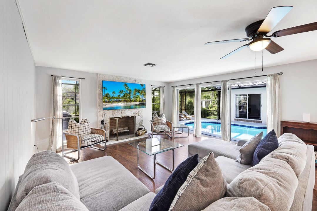 1585 Ludlow Rd, Marco Island, FL 34145