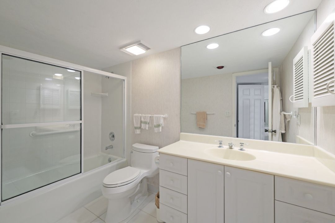 176 S Collier Blvd #204, Marco Island, FL 34145