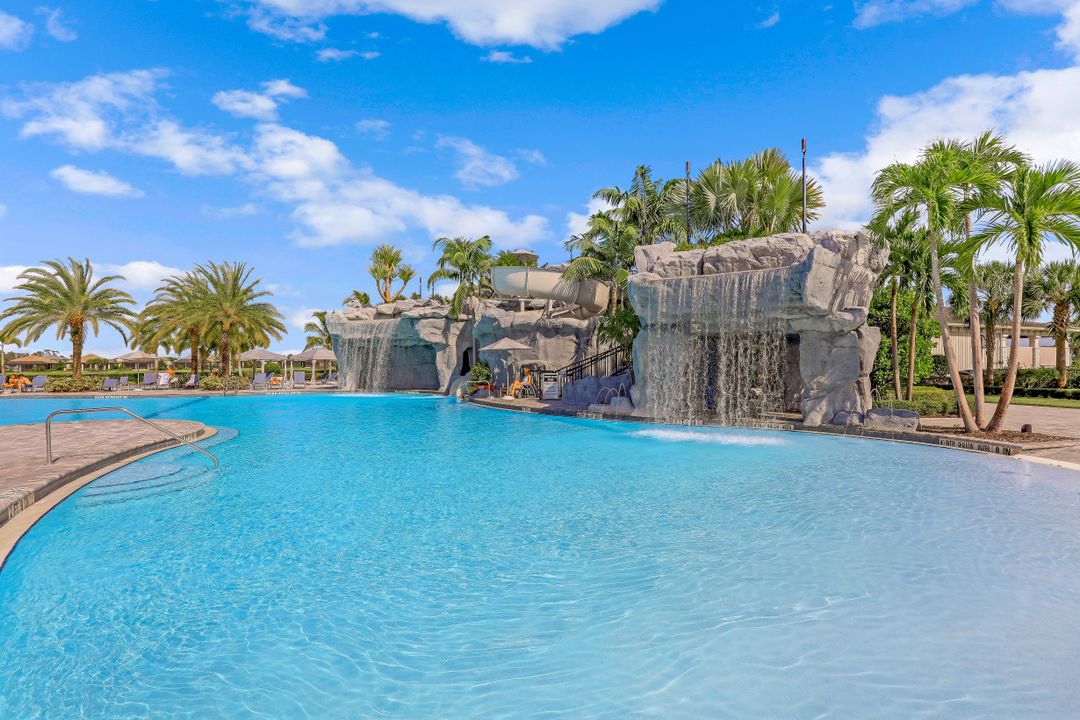 17441 Elkgrove Ln, Estero, FL 33928