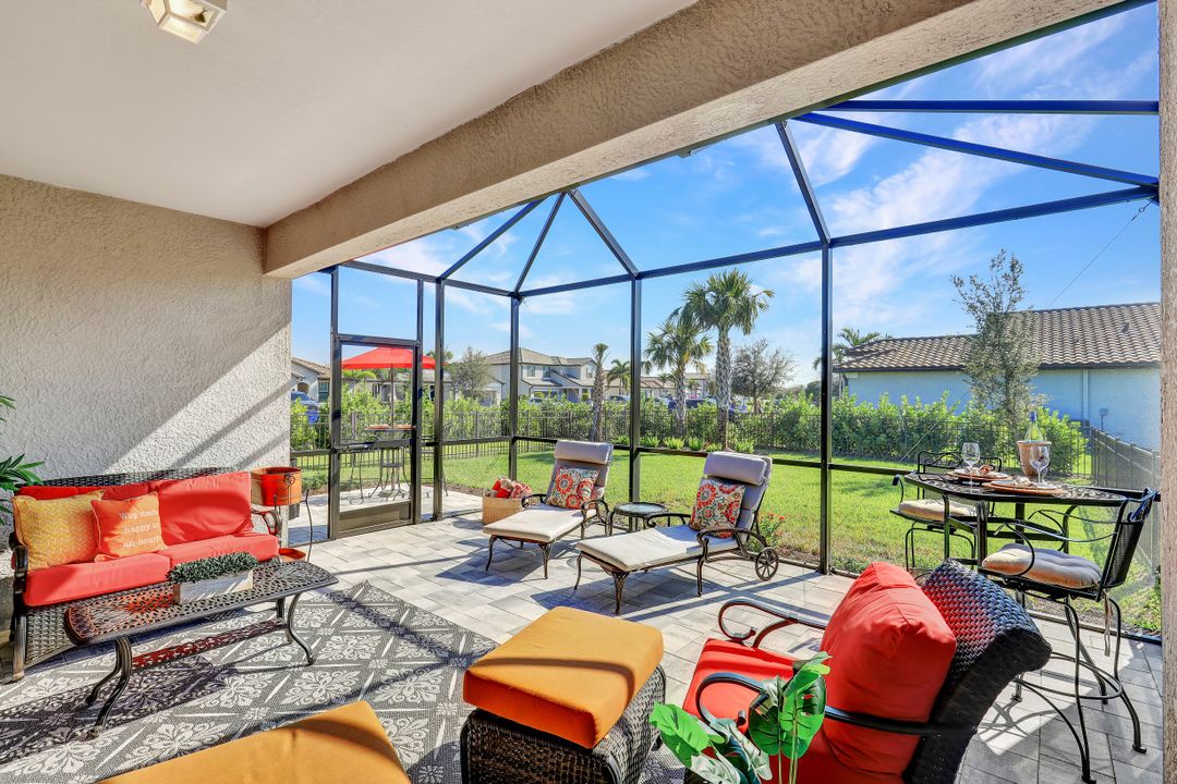 19801 Bittersweet Ln, Estero, FL 33928