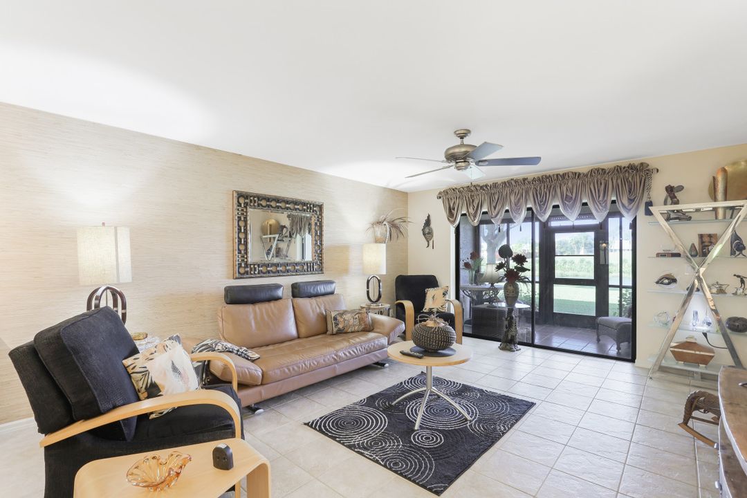 16230 Kelly Cove Dr #221, Fort Myers, FL 33908