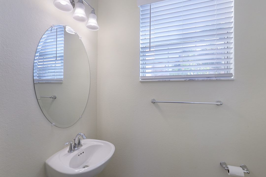 8884 Via Isola Court, Fort Myers, FL 33966