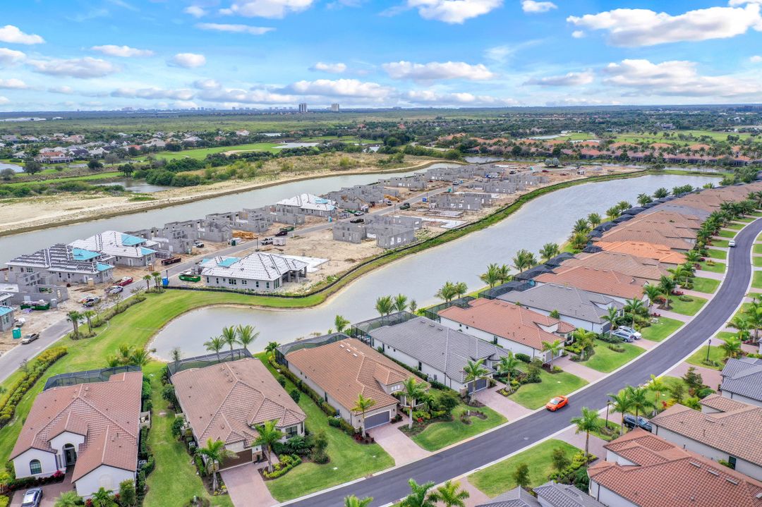 3254 Belon Ln, Naples, FL 34114