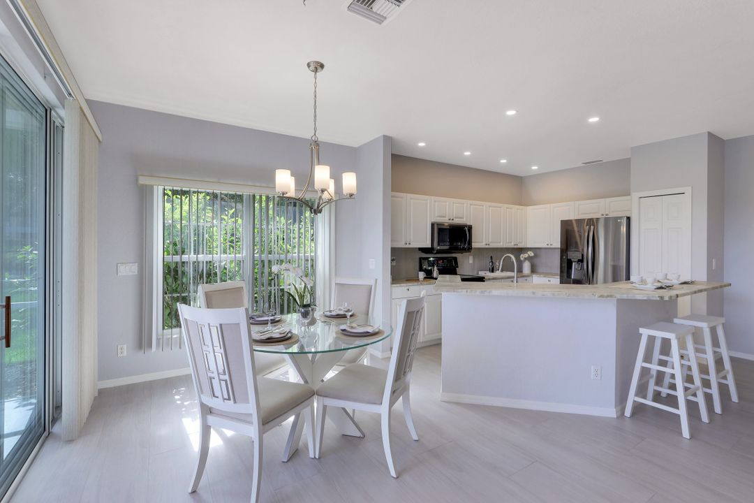 5205 Birmingham Dr #102, Naples, FL 34110