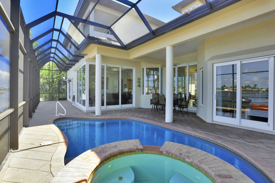 1056 Fieldstone Dr, Marco Island, FL 34145