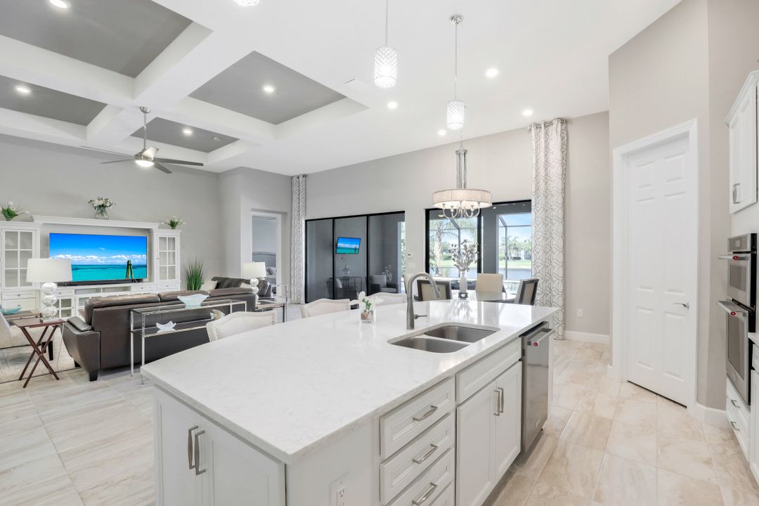 12860 Chadsford Cir, Fort Myers, FL 33913