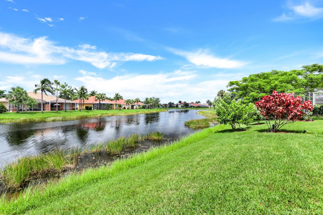 14087 Mirror Ct, Naples, FL 34114