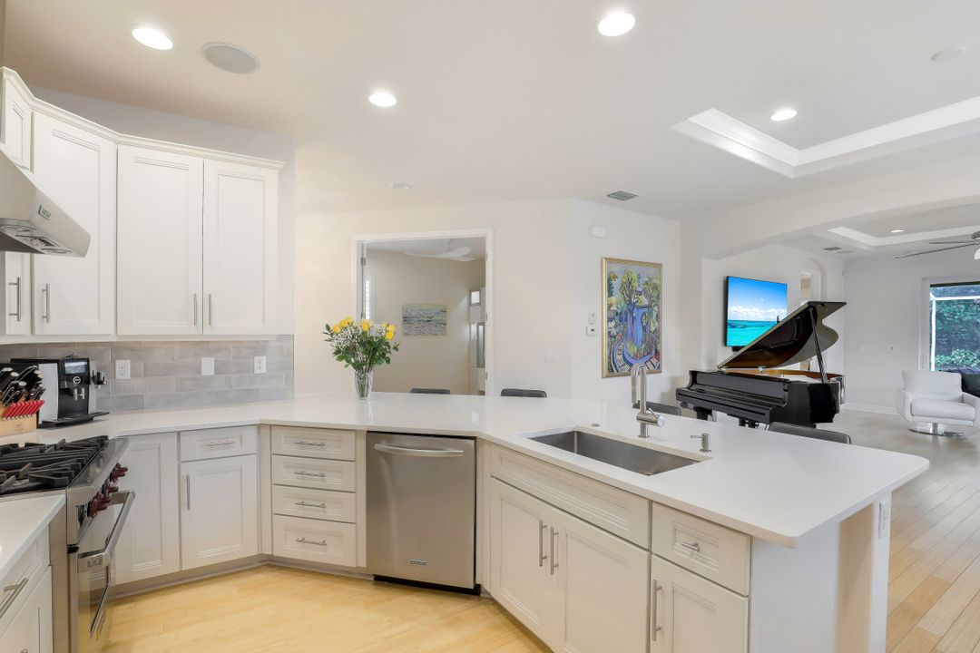 19734 Tesoro Way, Estero, FL 33967