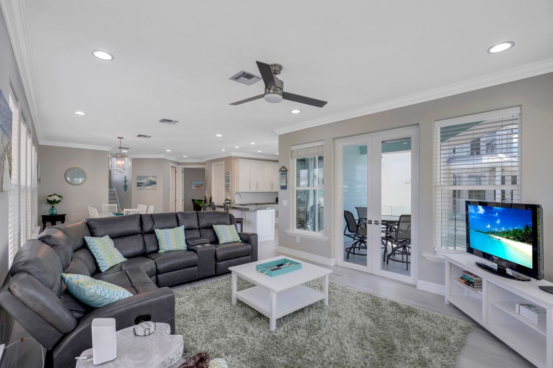 261 Key W Ct, Fort Myers Beach, FL 33931