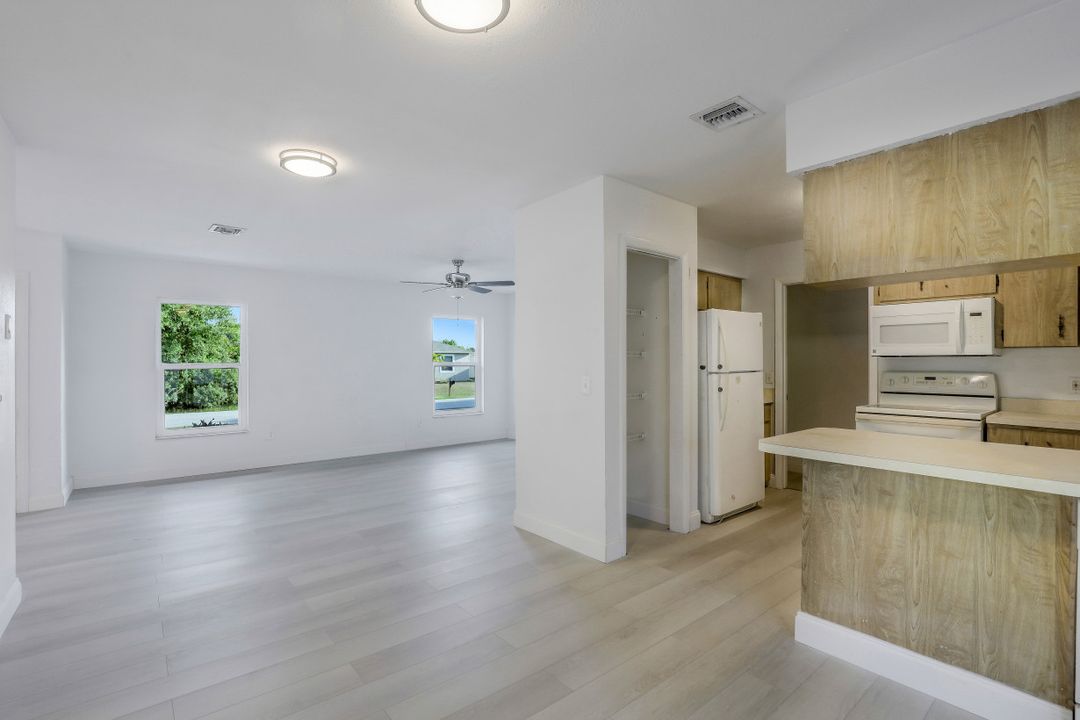 9404 Brewton Ave, Englewood, FL 34224