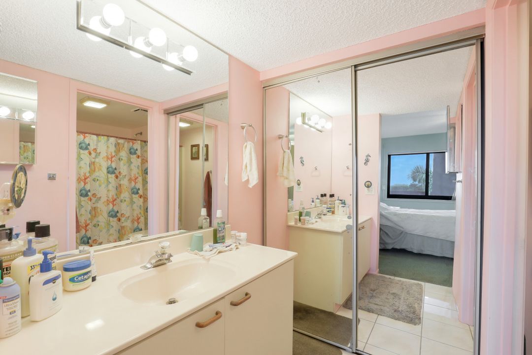 7406 Lake Breeze Dr APT 519, Fort Myers, FL 33907