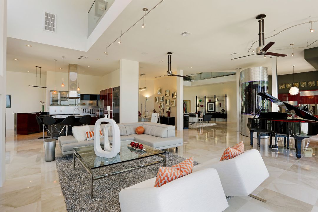 202 S Beach Dr, Marco Island, FL 34145