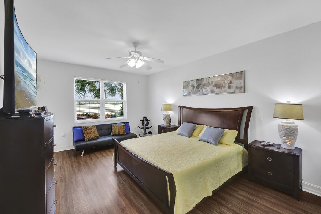 1276 Rialto Way #101, Naples, FL 34114