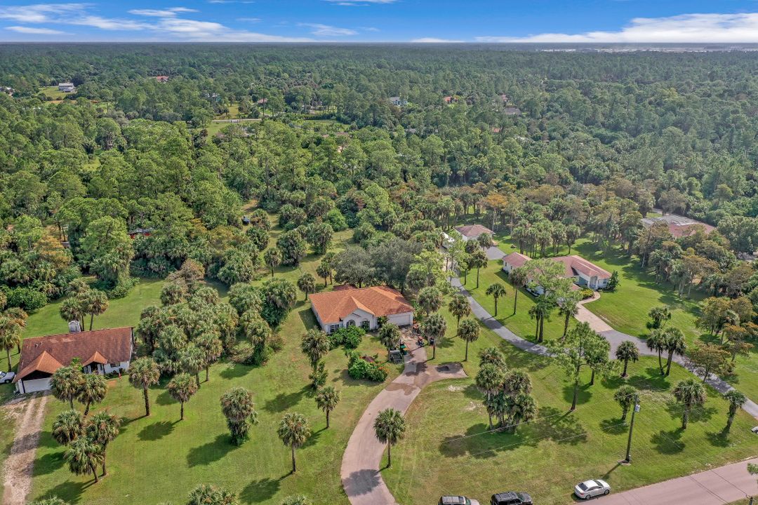 330 17th St SW, Naples, FL 34117