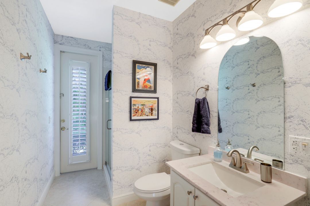 2229 Goshawk Ct, Naples, FL 34105