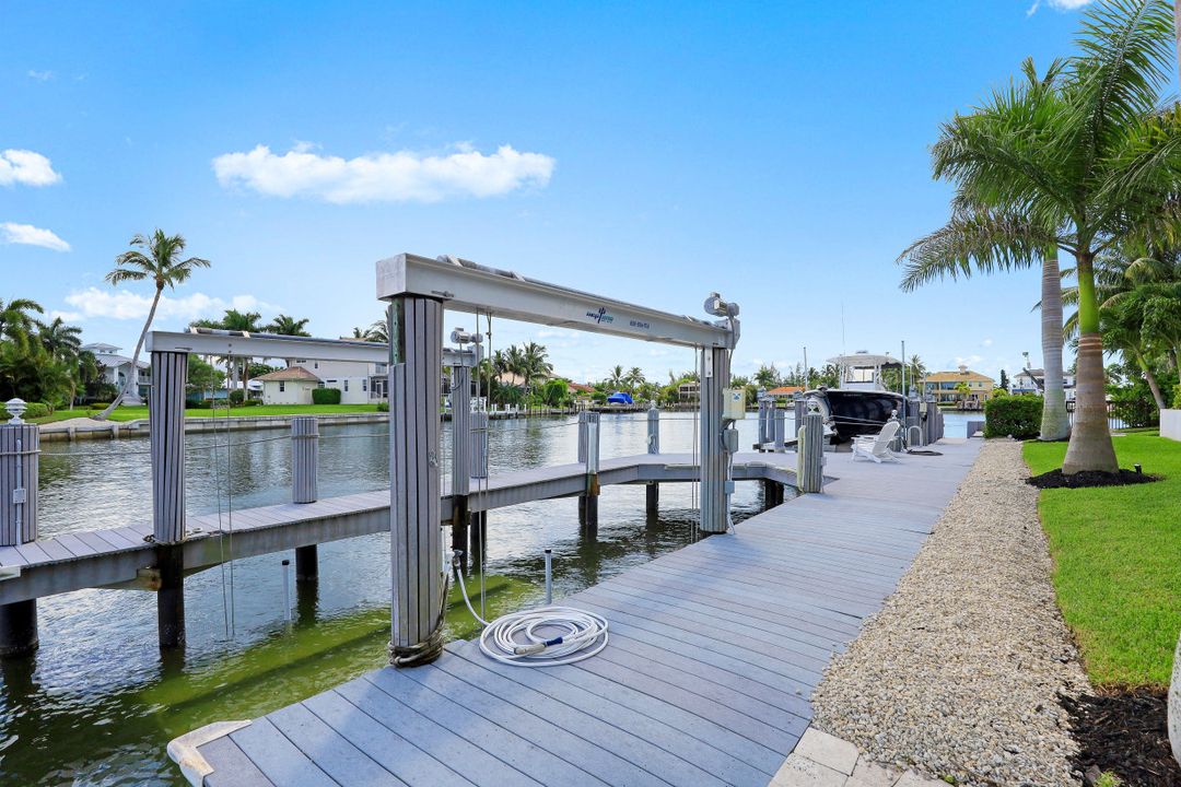 480 Parkhouse Ct, Marco Island, FL 34145