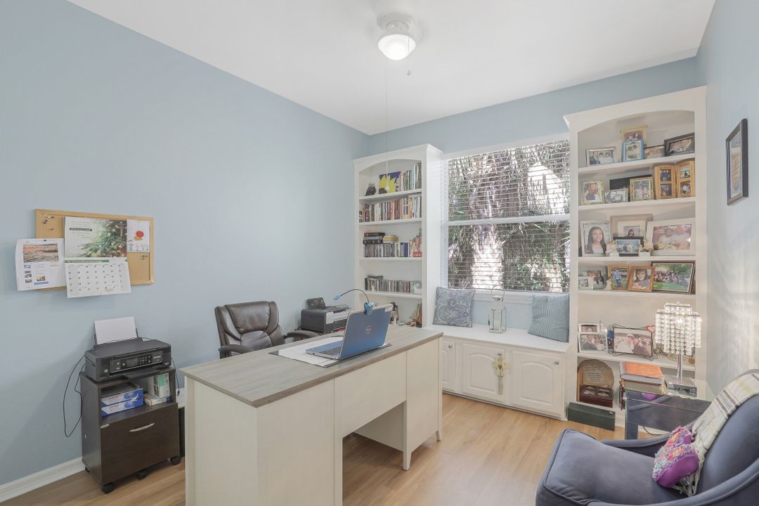 7782 Berkshire Pines Dr, Naples, FL 34104